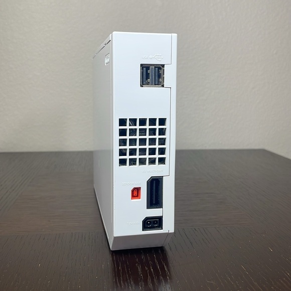 Bundle White Nintendo LU392586243 Wii console RVL-001/ Stand / Mario kart wheel - Picture 3 of 8